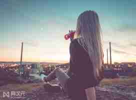 自﻿动​搜﻿索​程‌序​